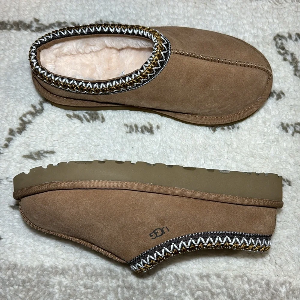 UGG Tasman ll Embroidered Slippers